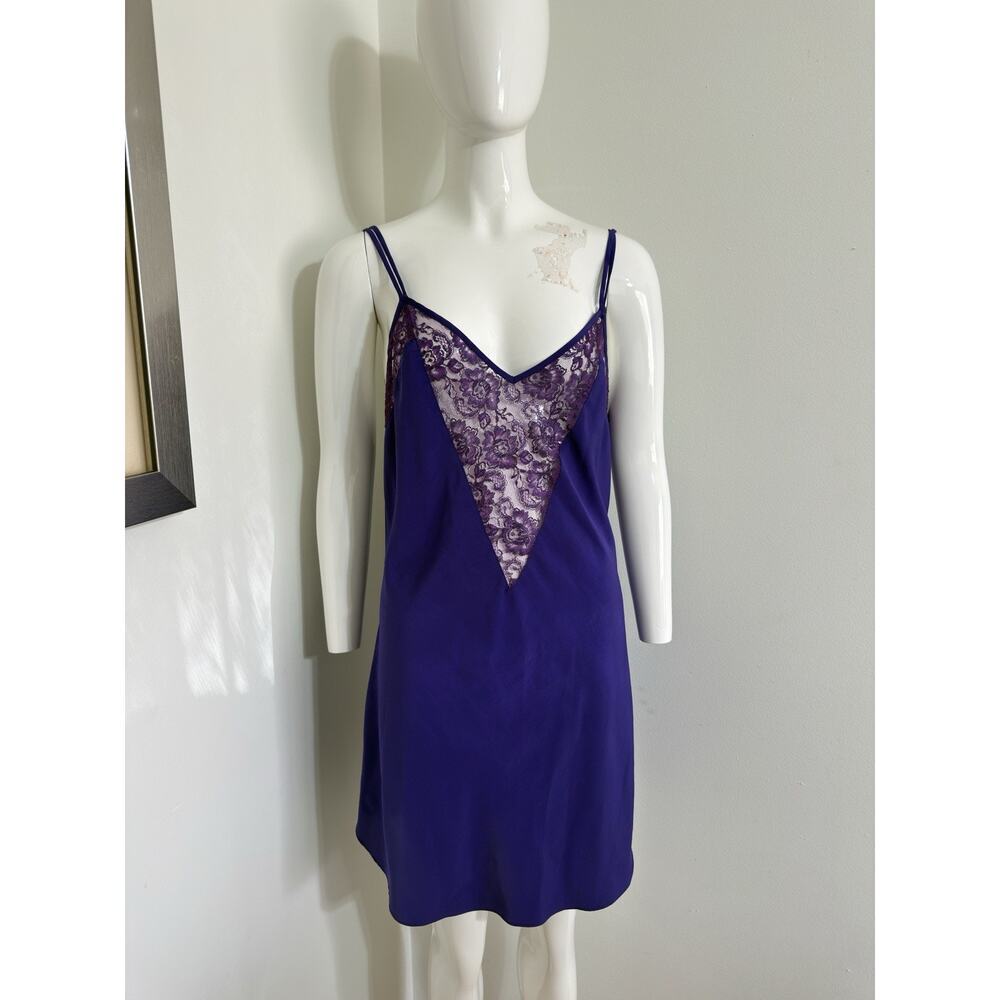 Victorias Secret Y2K Purple Fairy Lace Slip Dress Women’s Size M Gold Tag VTG